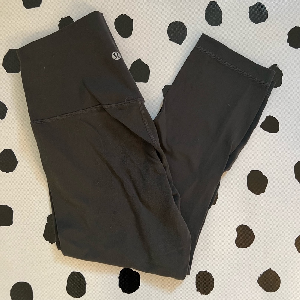Grey Lululemon Aligns -23 inch